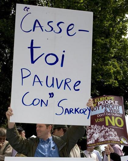 Manifestation anti-Sarkozy � Dublin